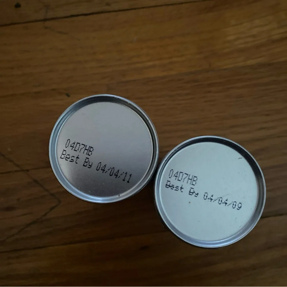 Bud Light Beer Salt & Pepper Shakers ‎ Collectible